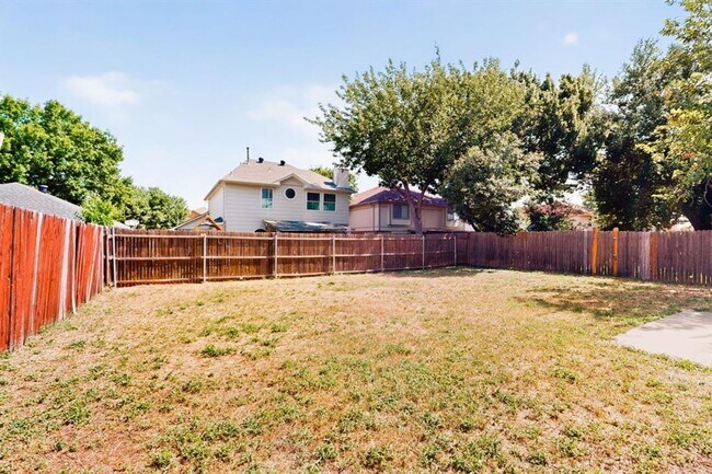 Building Photo - 9073 Stillwater Trail