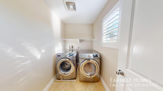 Building Photo - 19320 Carranza Ln