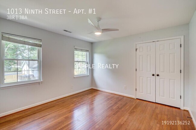 Building Photo - 1013 Ninth Street-Apt. #1