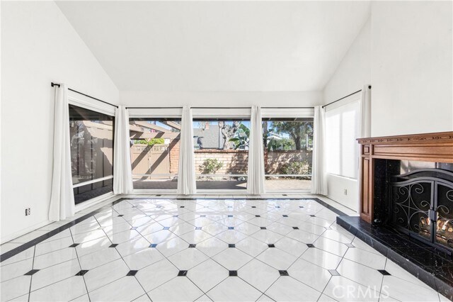 Building Photo - 16293 Wayfarer Ln