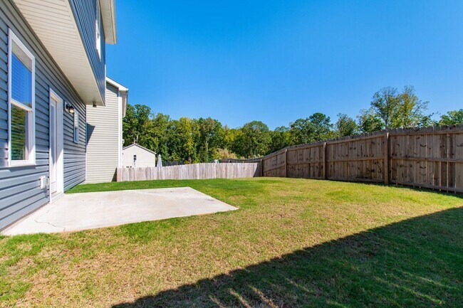 Building Photo - Modern 3BR/2.5BA Home with Open Layout – W...