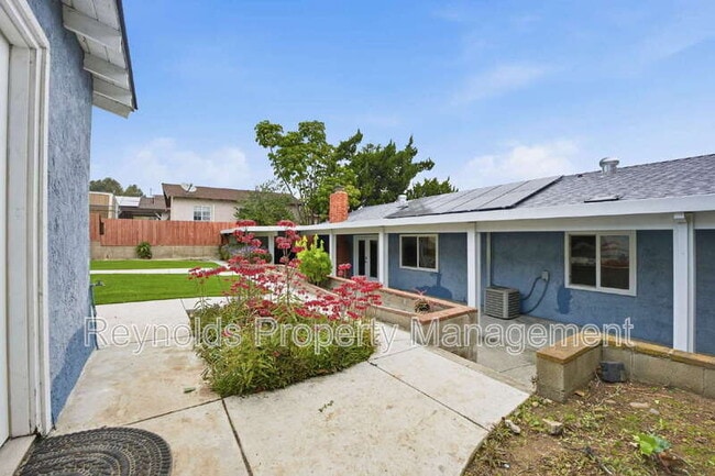 Building Photo - 9002 Watson Pl