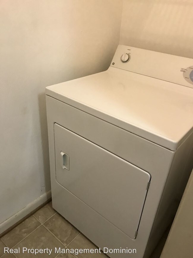 Building Photo - 2 br, 2 bath House - 3956 Palomino Drive #203