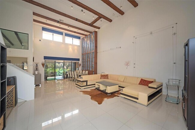 Building Photo - 9318 NW 50th Doral Cir S