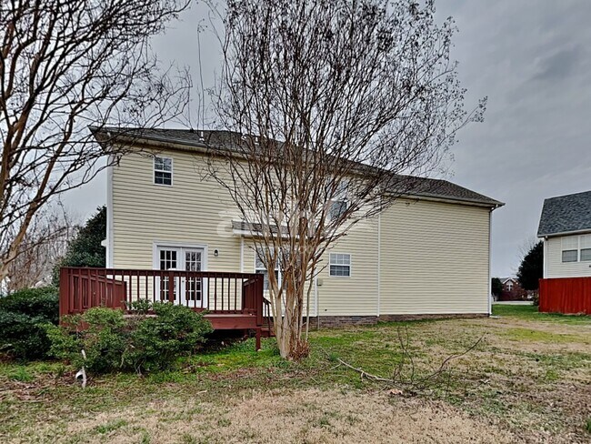 Building Photo - 3368 Marrast Dr