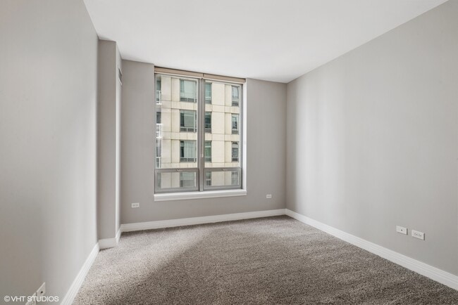 Building Photo - 600 N Lake Shore Dr