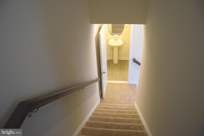 Building Photo - 19974 Abram Ter