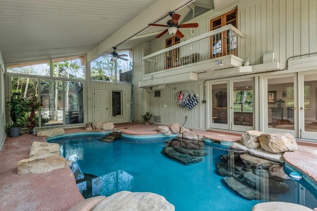 Building Photo - Luxury Mountain Home in Thaynes Canyon