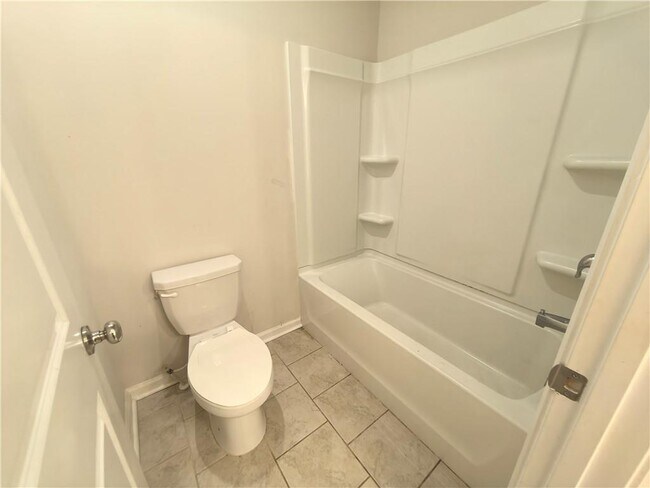 Building Photo - 3328 Hidden Valley Cir