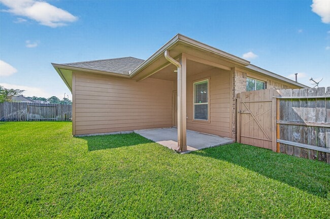 Building Photo - 510 Carson Ridge Dr