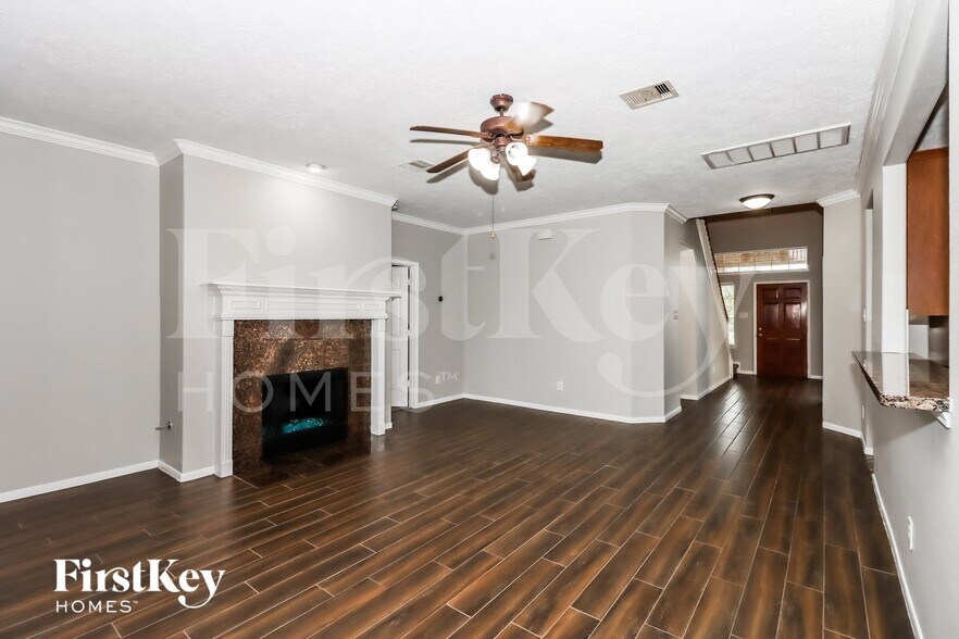 Building Photo - 2540 Pelican Dr