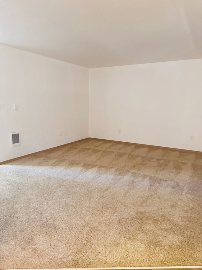 Building Photo - Find Your Perfect Place to Call Home! 2 Bedroom Coming Soon!