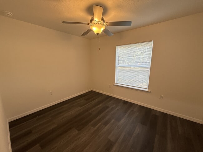 Building Photo - 2234 NW 65th Pl