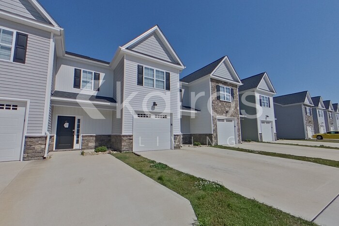 Building Photo - 3713 Oak Leaf Wy