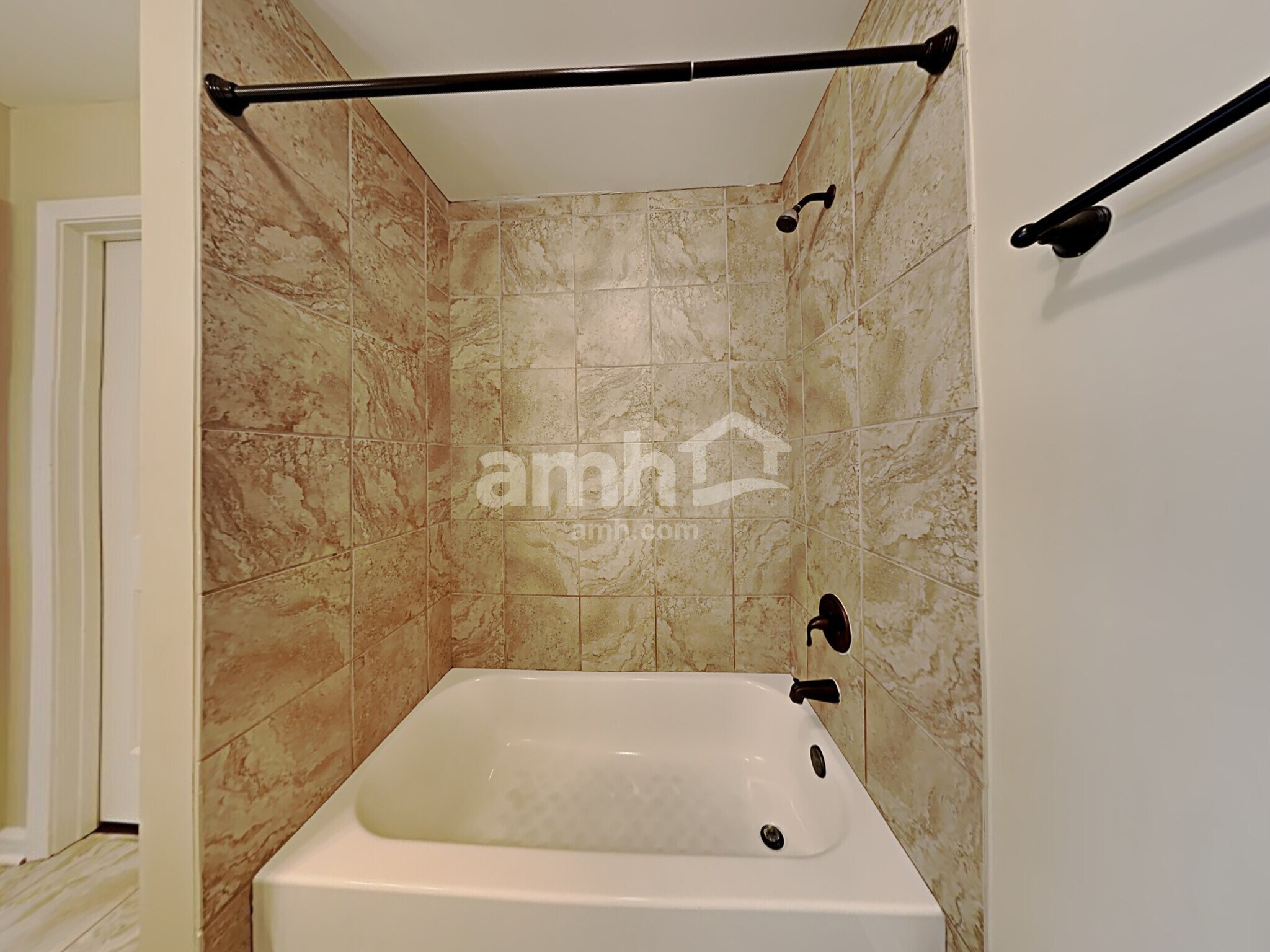 Building Photo - 1246 Carlton Ridge Dr