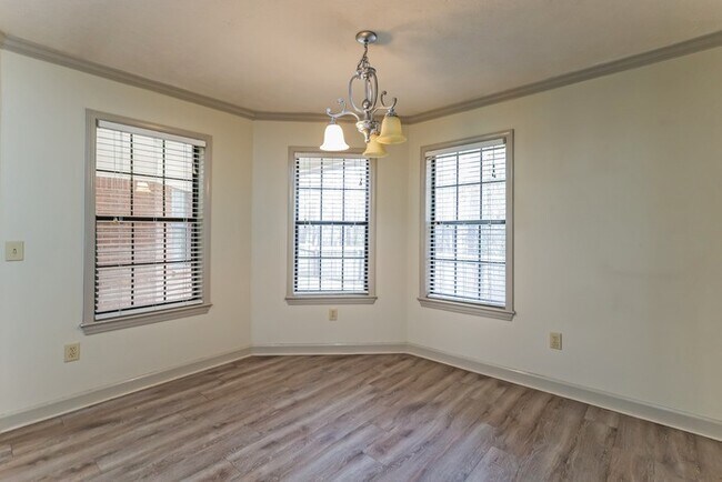 Building Photo - Classic 3-Bedroom Brick Home in Brandon, MS