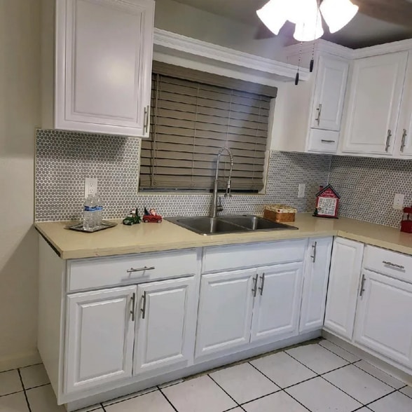 Building Photo - 639 Missouri Ave