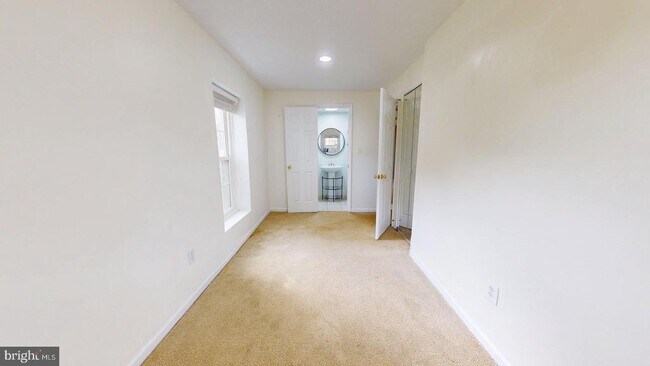 Building Photo - 12043 Stoneford Dr