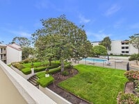 Building Photo - 1 bedroom Ocean Forest condo for rent