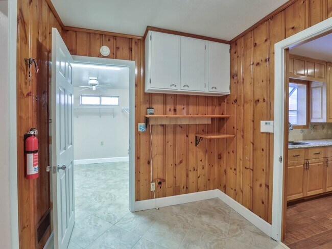 Building Photo - 2950 Meginnis Arm Rd