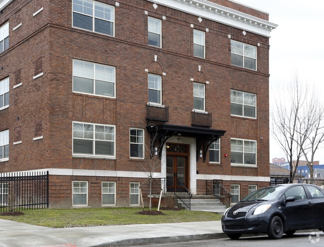 Building Photo - Treymore Apartments