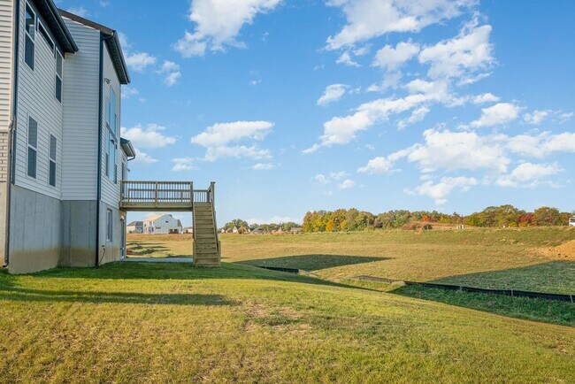 Building Photo - Fully Furnished Executive Corporate Rental