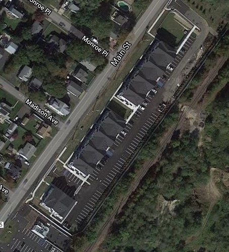 Aerial - North Lake Apartments