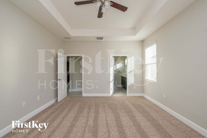 Building Photo - 6322 Heirloom Pl