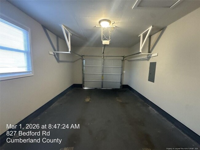 Building Photo - 825 Bedford Rd