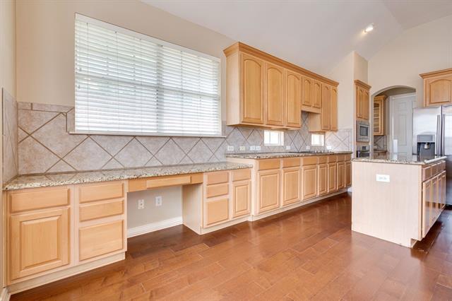 Building Photo - 4108 Marbella Dr