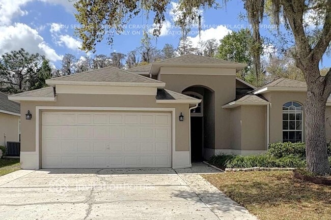 Building Photo - 1327 Crimson Clover Ln