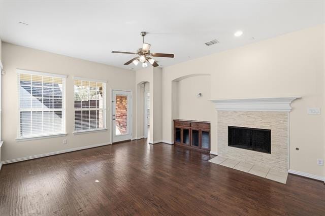 Building Photo - 304 Sir Brine Dr