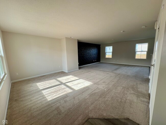 Building Photo - 830 McArthur Dr