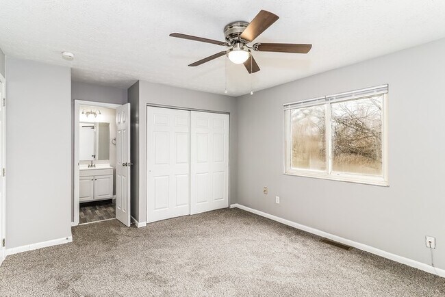 Building Photo - Cozy 3-Bedroom Home in Cincinnati, OH