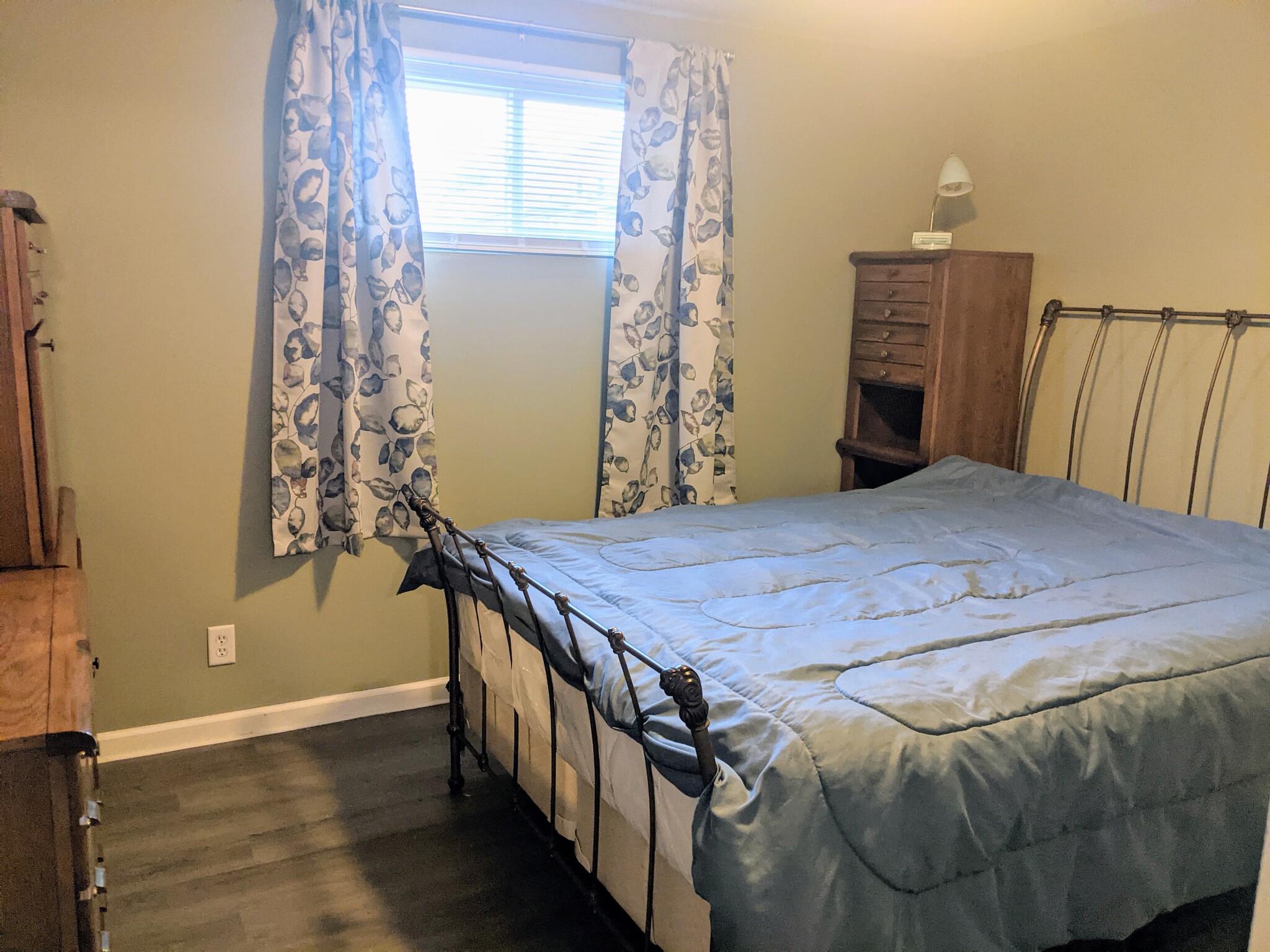 Bedroom - 108 Orris St