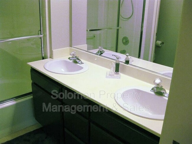 Building Photo - 505 Lands End Way