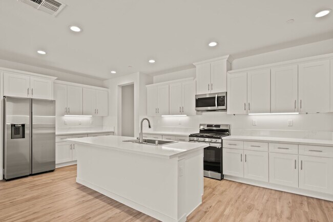 Building Photo - 49110 Cochran Dr