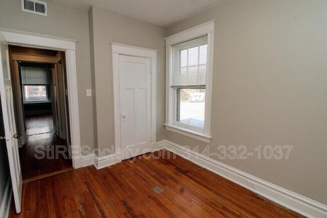 Building Photo - 2606 Louisiana Ave