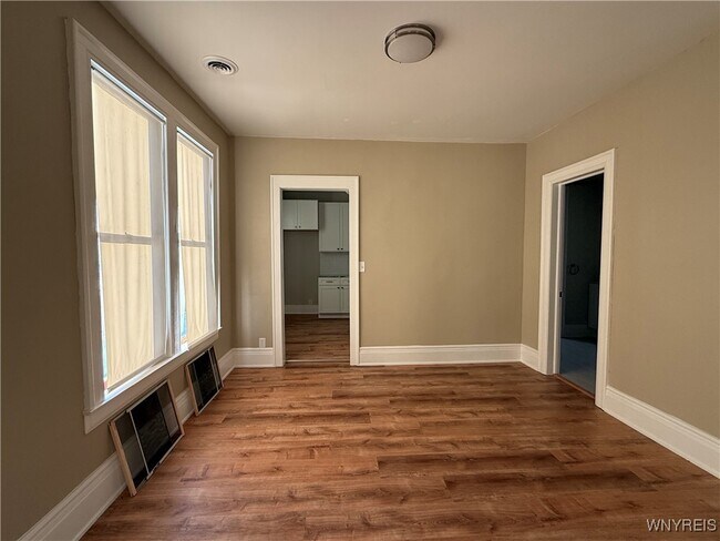 Building Photo - 336 Germania St