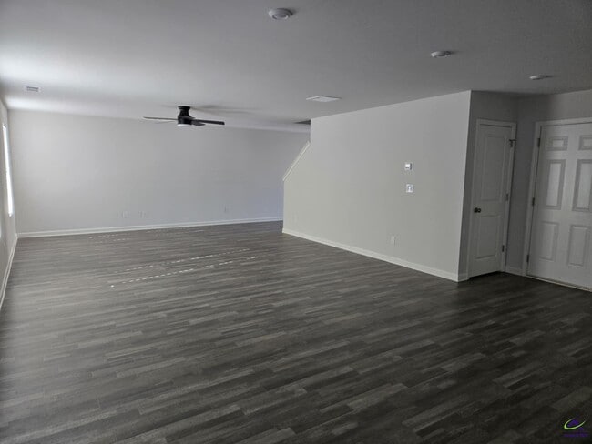 Building Photo - 148 Rock Run Trl