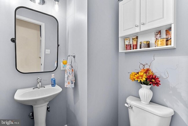 Building Photo - 42968 Chesterton St