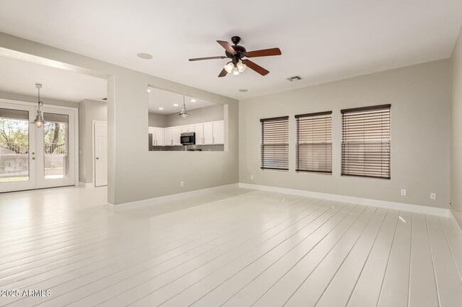 Building Photo - 21127 E Avenida Del Valle