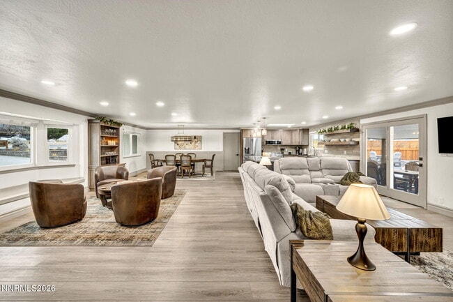 Building Photo - 13745 Kewanna Trail