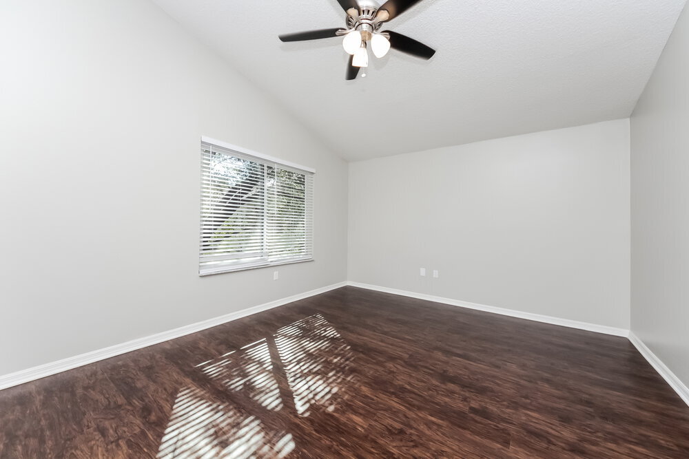 Building Photo - 9522 Chandon Dr