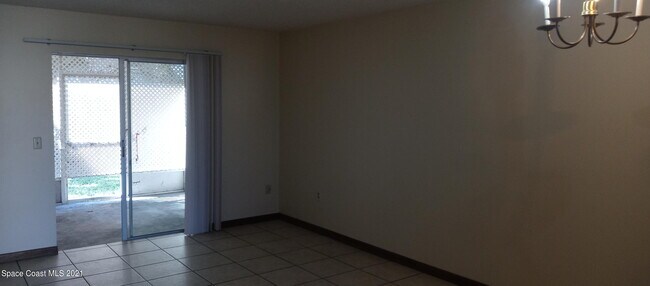 Building Photo - 1514 Clearlake Rd