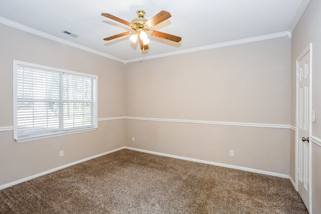 Building Photo - 13409 Baker Mills Rd