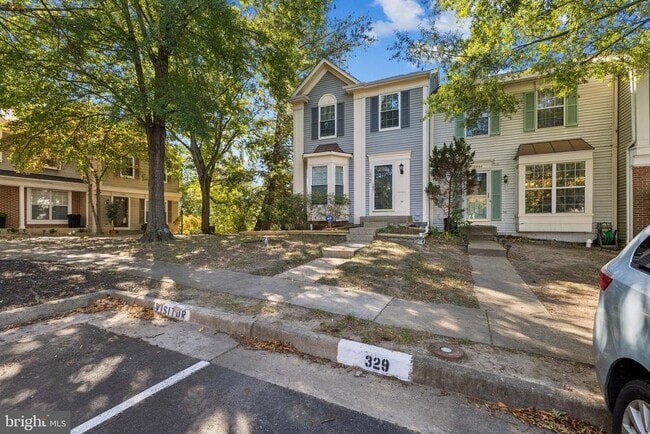 Building Photo - 16864 Miranda Ln