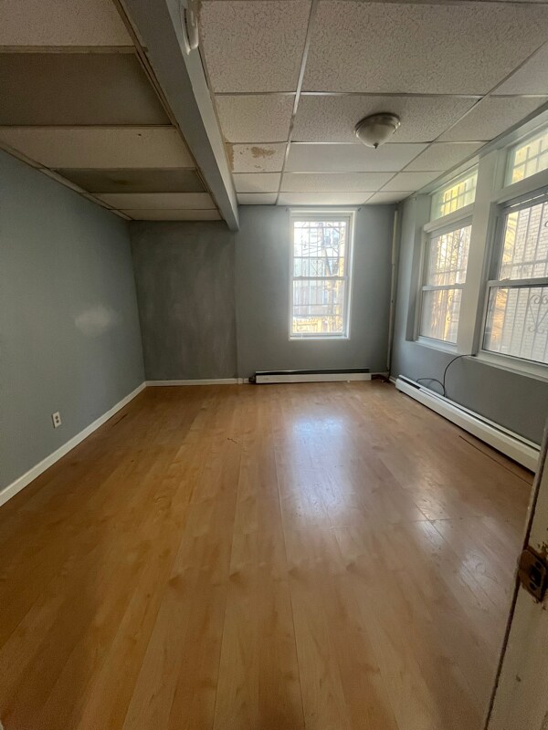 Building Photo - 213 S Harrison St