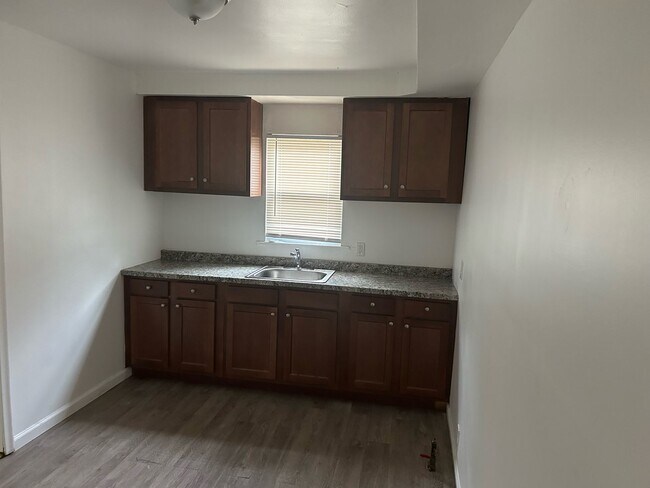 Building Photo - 6175 Guilford- 4 BEDS & 1.5 BATH FOR RENT!