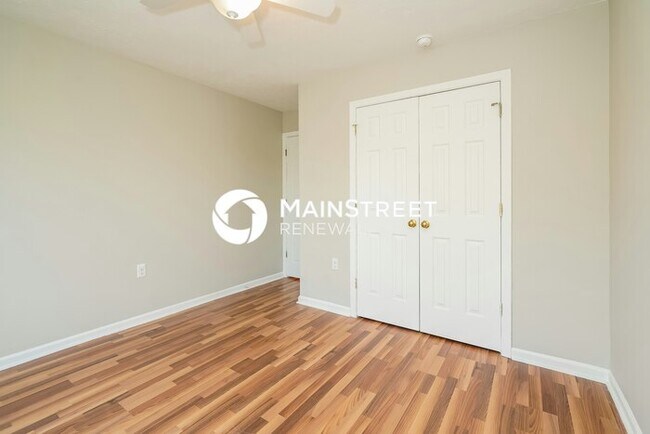 Building Photo - 3 Bedroom Pet-Friendly Home in Avon, IN with Main Street Renewal